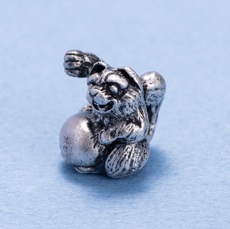 銀製 御守り根付 狸 美洲