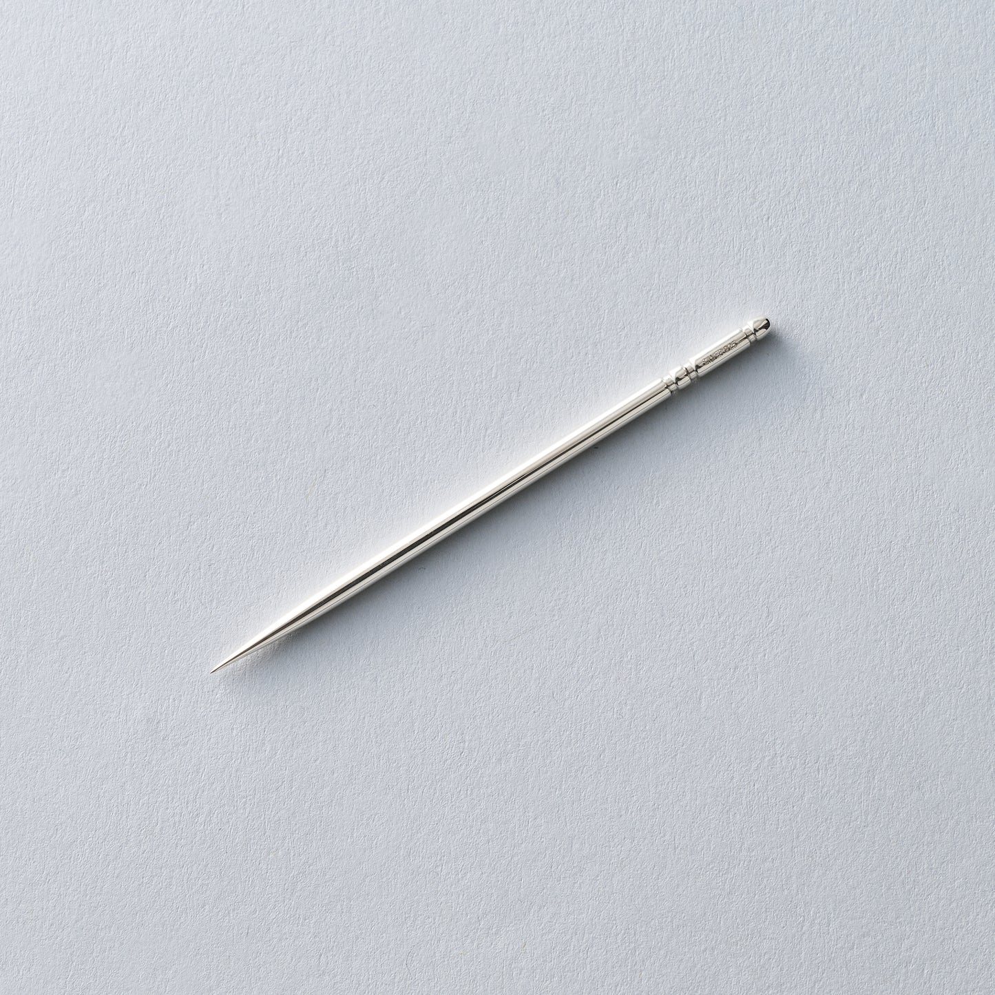 銀製　爪楊枝　太