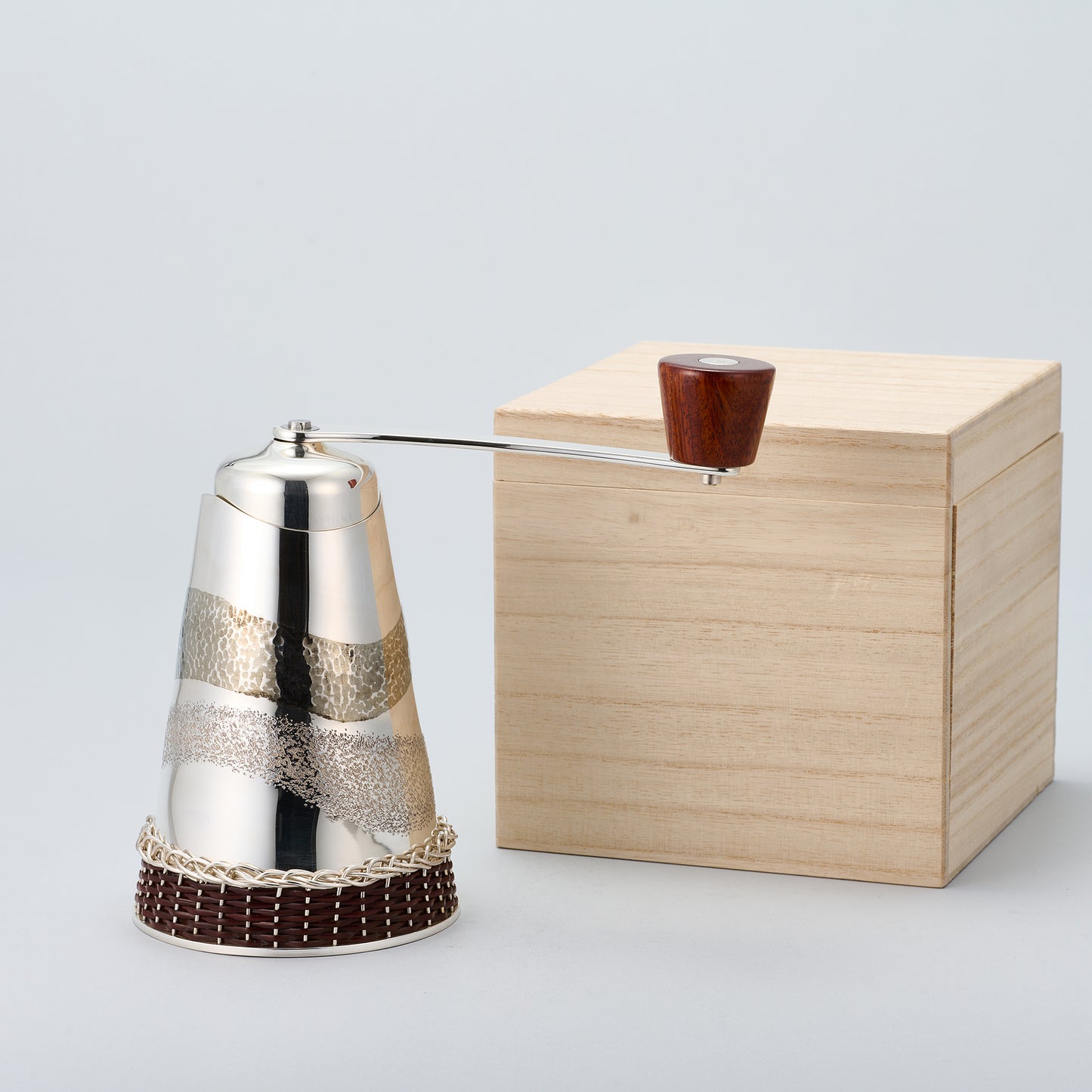 <受注生産品>銀製　コーヒーミル＆カバー