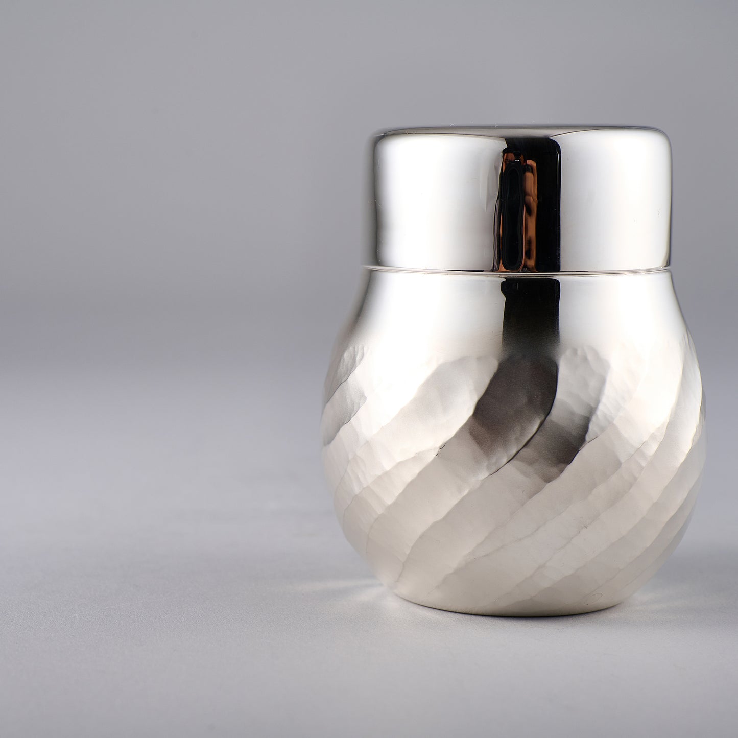 <受注生産品>銀製　茶筒A