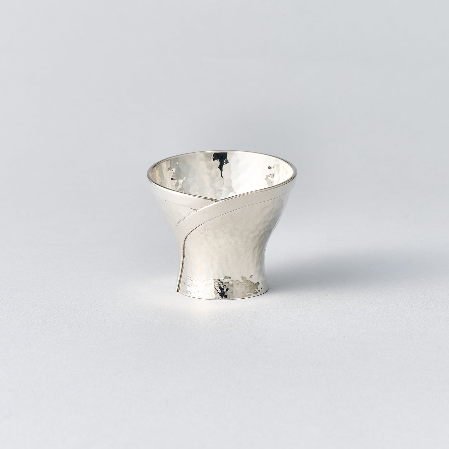 純銀　玉盃　しんじゅのころも　光沢